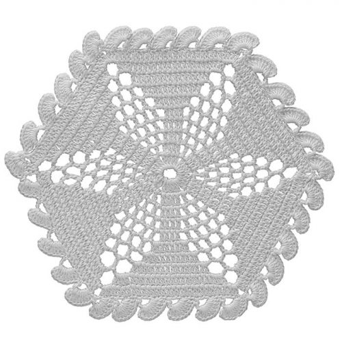The model is crocheted as hexagon shape. In the middle part with the decorative spaces diamond motifs are designed. Flat triangle crochet shapes connect the diamond motifs.  With the clover motifs, ornaments are created through the hexagon edges