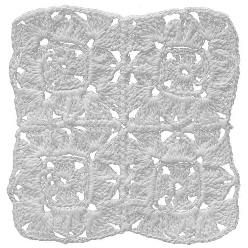 The group motif crochet consists of 4 single motif crochets. The separate single models' middle parts are crocheted as square. Also inside another 4 leaves motif is crocheted. The group motif has a square shape.
