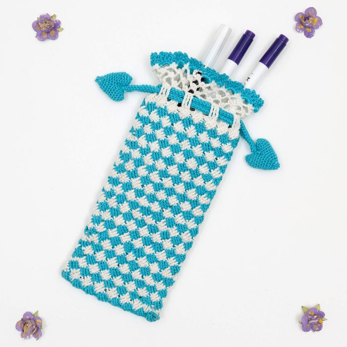 Crochet Case With Braided Knot Texture Body Pen Style