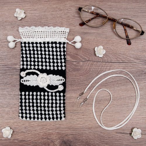 Handmade Crocheted Bicolor With Spotted Textured Case With Flowers and Leaves And Eyeglass Strap Set