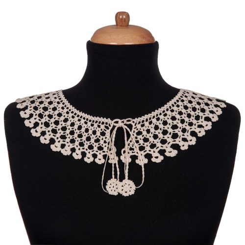 Handmade Customizable Lace Necklace Collar With Color Options Front Shot